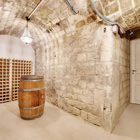 Exceptional House Sauna, Gym, Cinema, Wine Cellar شقة *