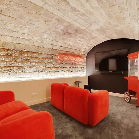 Exceptional House Sauna, Gym, Cinema, Wine Cellar باريس